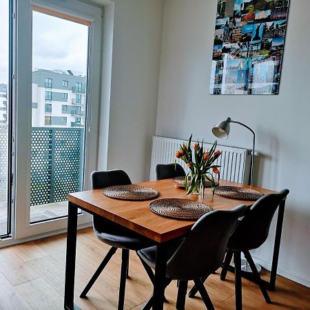 Nowoczesny Apartament Na Promenadach Wroclawskich Екстер'єр фото
