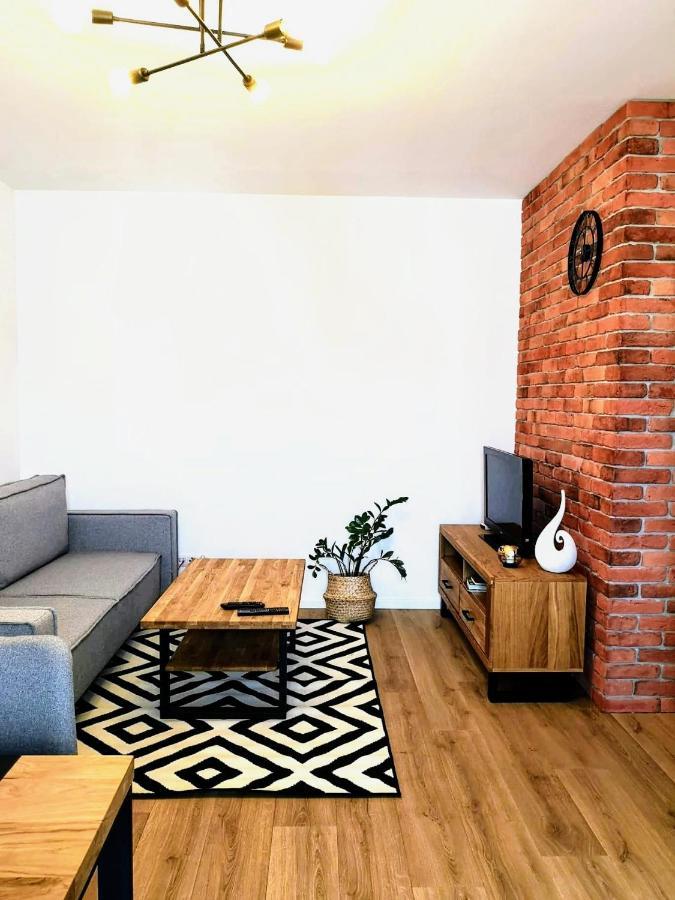 Nowoczesny Apartament Na Promenadach Wroclawskich Екстер'єр фото