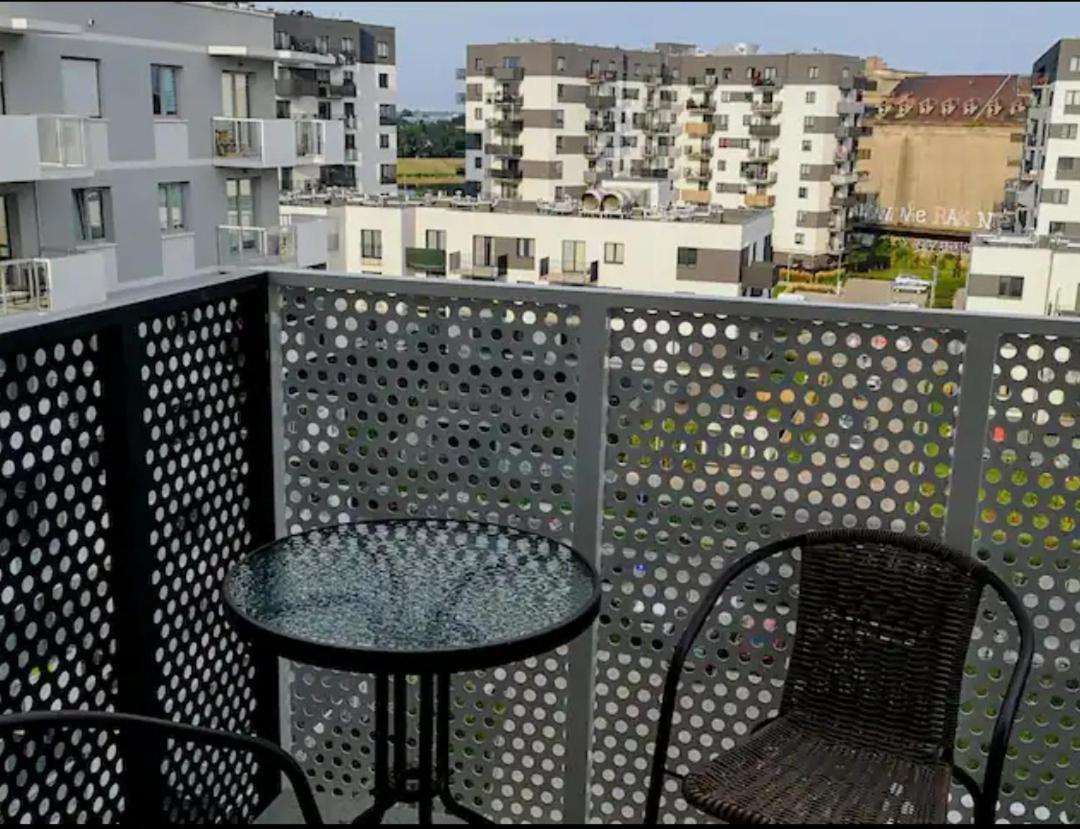 Nowoczesny Apartament Na Promenadach Wroclawskich Екстер'єр фото